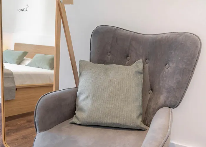 Italstay - Belzoni New Flat - Private Parking